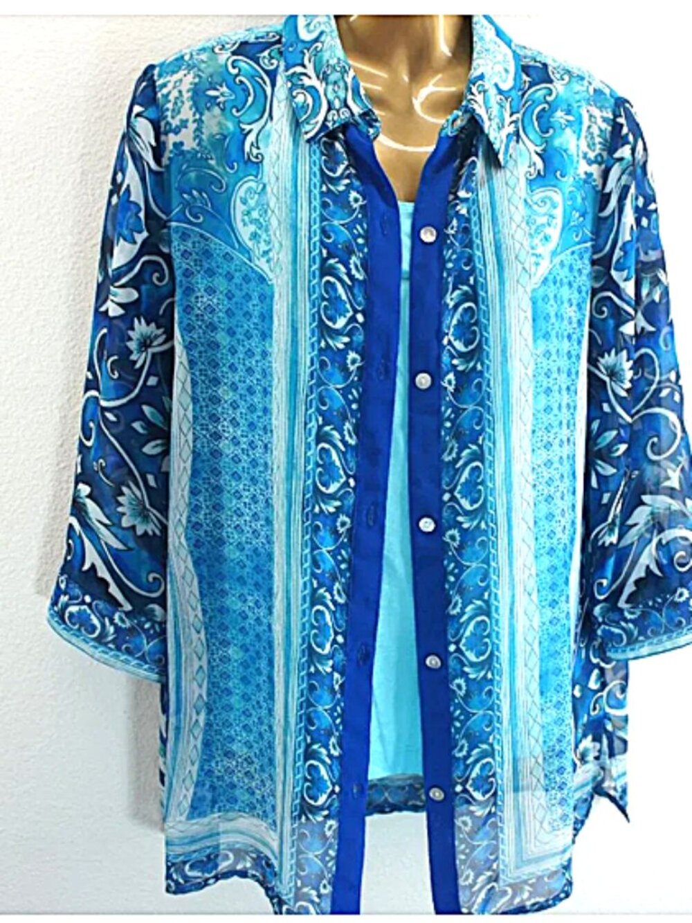 Chicos Sheer Blue Design Blouse W/Tank Top Twinset size 1